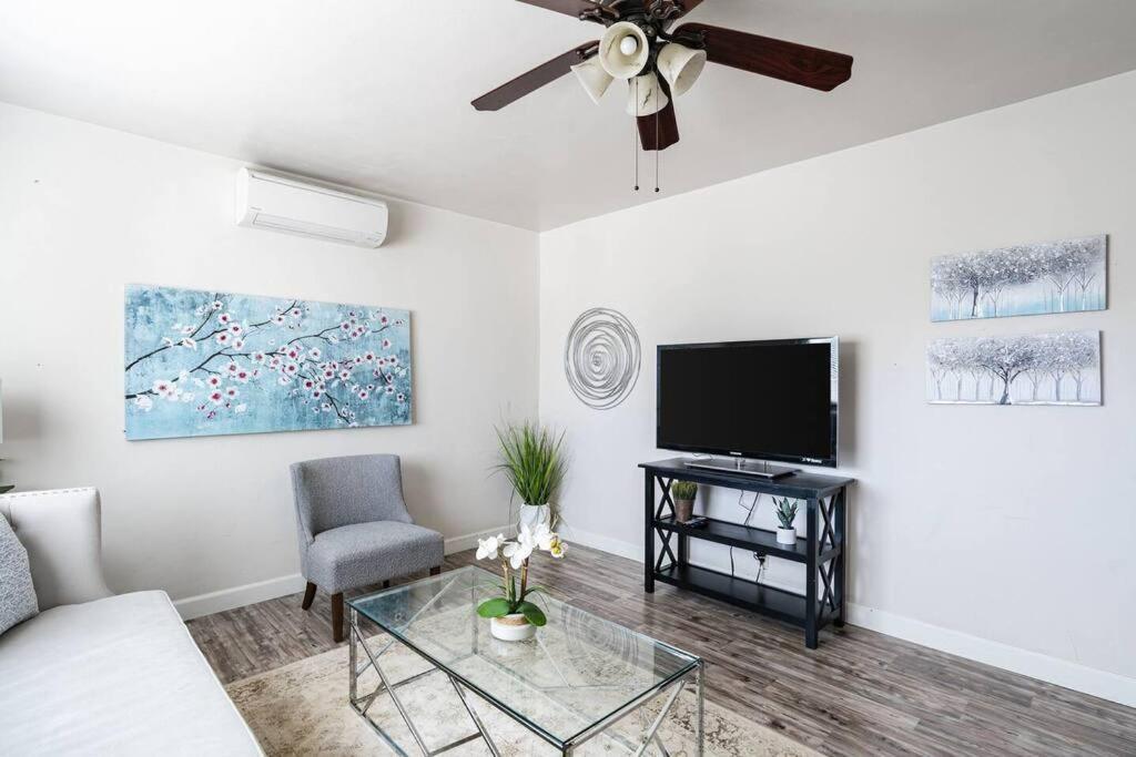 Casa Italia -2Br- Free Driveway Parking For 2 Cars Apartment San Diego Exterior photo