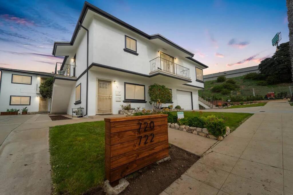 Casa Italia -2Br- Free Driveway Parking For 2 Cars Apartment San Diego Exterior photo